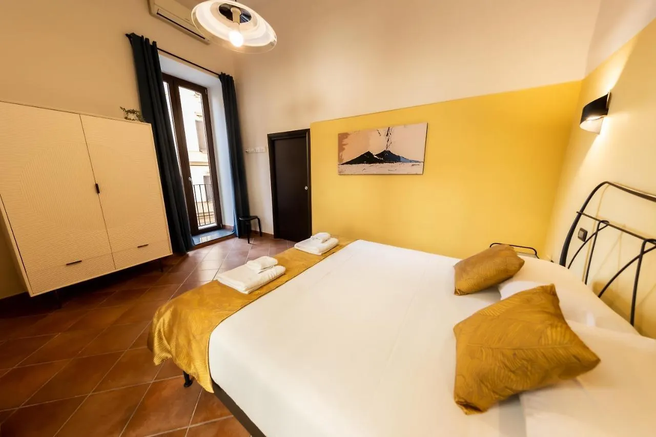 Sebeto Duomo Apartment Naples Italy